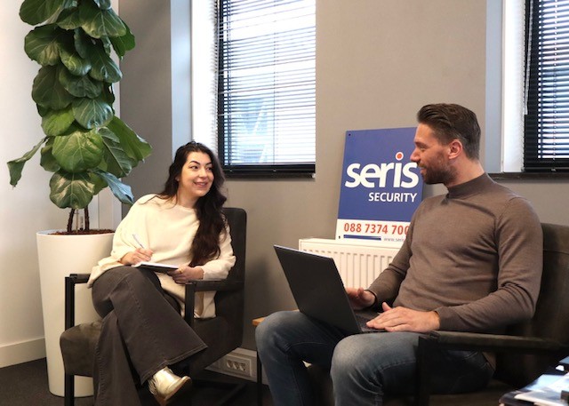 Verzuimoverleg Seris en Anders Verzuimmanagement